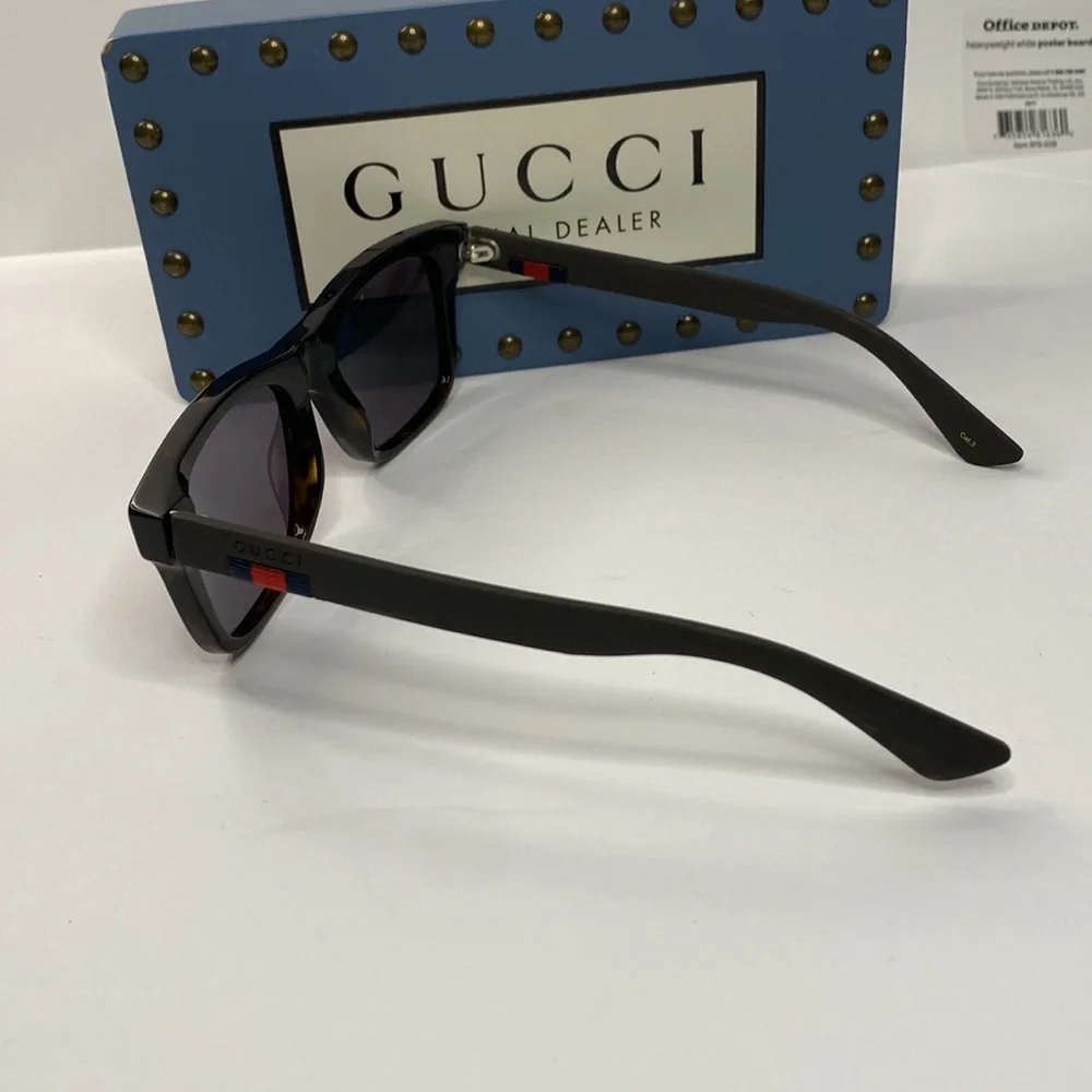 💯 - Authentic- New - Gucci Black GG0008S Square Sunglasses